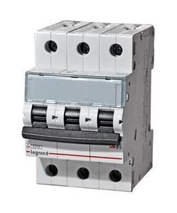 Автоматический выключатель TX³ 3P 6А (B) 10кА